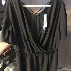 Papermoon v-neck blouse